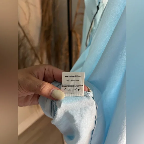 NWT Line & Dot Light Blue Button Up Tie Blouse SIZE XS - Picture 10 of 11